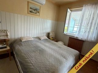 Eladó 270 m²-escsaládi ház XVII. Kerület (Rákoshegy) , Vörösmarty u környékén lévő utca: 289'000'000 Ft