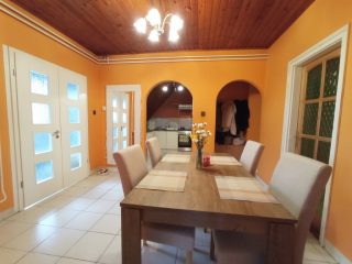 Eladó 160 m²-escsaládi ház XVII. Kerület (Rákoskeresztúr) , Felsőbánya utca: 152'000'000 Ft