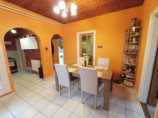 Eladó 160 m²-escsaládi ház XVII. Kerület (Rákoskeresztúr) , Felsőbánya utca: 152'000'000 Ft