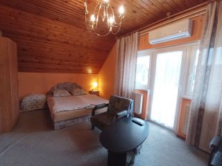 Eladó 160 m²-escsaládi ház XVII. Kerület (Rákoskeresztúr) , Felsőbánya utca: 152'000'000 Ft