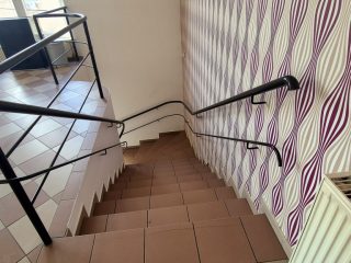 Eladó 240 m²-esüzlethelyiség utcai bejárattal XVII. Kerület (Rákoskeresztúr) , Ferihegyi út: 280'000'000 Ft