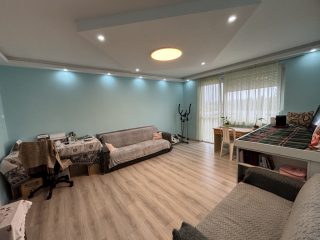 Eladó 58 m²-estársasházi lakás XVII. Kerület (Rákoskeresztúr) , Ferihegyi út: 69'900'000 Ft