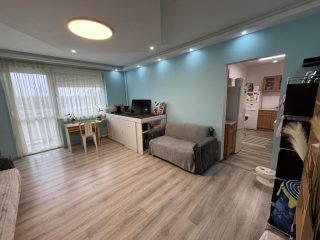 Eladó 58 m²-estársasházi lakás XVII. Kerület (Rákoskeresztúr) , Ferihegyi út: 69'900'000 Ft