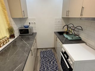 Eladó 58 m²-estársasházi lakás XVII. Kerület (Rákoskeresztúr) , Ferihegyi út: 69'900'000 Ft