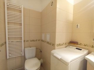Eladó 36 m²-estársasházi lakás XVII. Kerület (Rákoskeresztúr) , Pesti út: 53'000'000 Ft