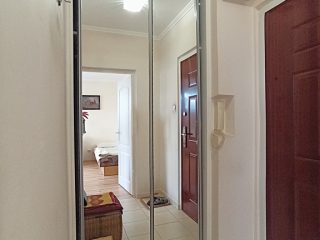 Eladó 36 m²-estársasházi lakás XVII. Kerület (Rákoskeresztúr) , Pesti út: 53'000'000 Ft