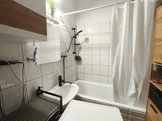 Eladó 37 m²-estársasházi lakás XVII. Kerület (Rákoskeresztúr) , Pesti út: 49'900'000 Ft