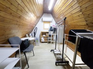 Kiadó 46 m²-esüzlethelyiség utcai bejárattal XVII. Kerület (Rákoskeresztúr) , Pesti út: 170'000 Ft