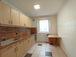 Kiadó 55 m²-estársasházi lakás XVII. Kerület (Rákoskeresztúr) , Pesti út: 200'000 Ft