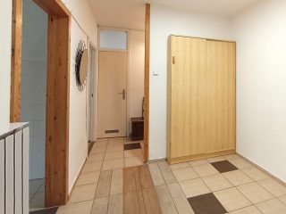 Kiadó 55 m²-estársasházi lakás XVII. Kerület (Rákoskeresztúr) , Pesti út: 200'000 Ft