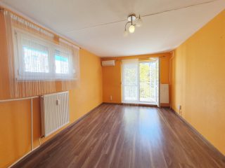 Eladó 36 m²-estársasházi lakás XVII. Kerület (Rákoskeresztúr) , Pesti út közeli utca: 49'900'000 Ft