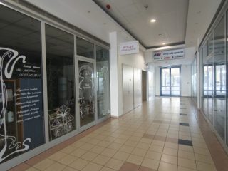 Eladó 25 m²-esüzlet üzletházban XVII. Kerület (Rákoskeresztúr) , Pesti utca: 30'700'000 Ft