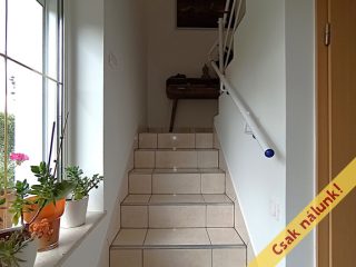 Eladó 144 m²-esikerház XVII. Kerület (Rákoskeresztúr) , Pesti úti lakóparkban található utca: 165'000'000 Ft