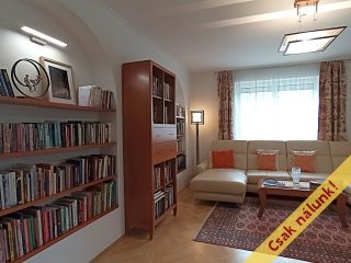 Eladó 144 m²-esikerház XVII. Kerület (Rákoskeresztúr) , Pesti úti lakóparkban található utca: 165'000'000 Ft