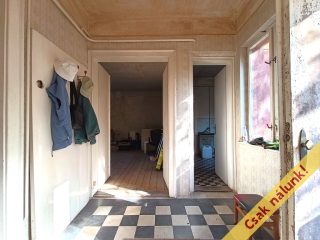 Eladó 70 m²-escsaládi ház XVII. Kerület (Rákoskeresztúr) , Pesti útra merőleges utca: 70'000'000 Ft