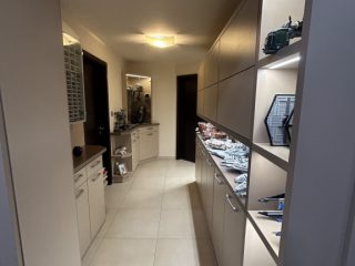 Eladó 350 m²-escsaládi ház XVII. Kerület (Rákoskeresztúr) , Rákoskeresztúr: 349'000'000 Ft