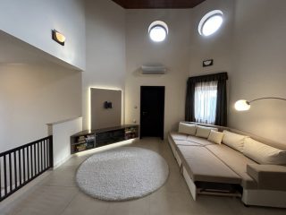 Eladó 350 m²-escsaládi ház XVII. Kerület (Rákoskeresztúr) , Rákoskeresztúr: 349'000'000 Ft