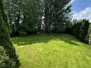 Eladó 350 m²-escsaládi ház XVII. Kerület (Rákoskeresztúr) , Rákoskeresztúr: 349'000'000 Ft