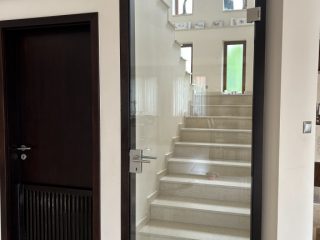 Eladó 350 m²-escsaládi ház XVII. Kerület (Rákoskeresztúr) , Rákoskeresztúr: 349'000'000 Ft