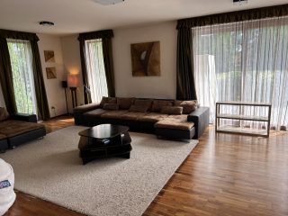 Eladó 350 m²-escsaládi ház XVII. Kerület (Rákoskeresztúr) , Rákoskeresztúr: 349'000'000 Ft