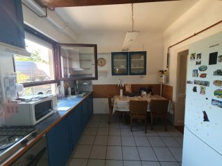 Eladó 188 m²-escsaládi ház XVII. Kerület (Rákoskeresztúr) , Rákoskeresztúr Városközpont közeli utca: 219'000'000 Ft