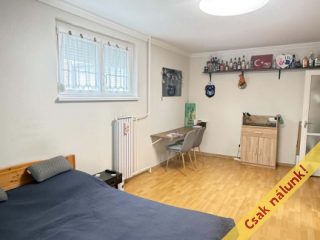 Eladó 36 m²-estársasházi lakás XVII. Kerület (Rákoskeresztúr) , Újlak utca: 55'200'000 Ft