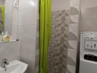 Kiadó 36 m²-estársasházi lakás XVII. Kerület (Rákoskeresztúr) , Újlak utca: 190'000 Ft