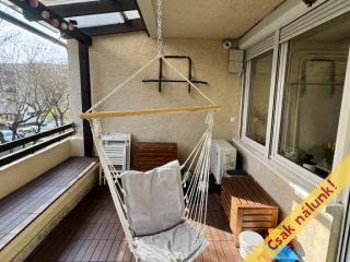 Eladó 68 m²-estársasházi lakás XVII. Kerület (Rákoskeresztúr) , Vároközpontban lévő utca: 81'900'000 Ft