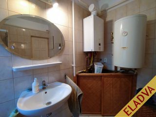 Eladó 142 m²-escsaládi ház XVII. Kerület (Rákoskert) , Csengés utca környéke utca: 110'000'000 Ft