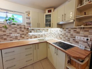 Eladó 116 m²-escsaládi ház XVII. Kerület (Rákoskert) , Pesti út közeli utca: 110'000'000 Ft