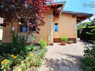 Eladó 116 m²-escsaládi ház XVII. Kerület (Rákoskert) , Pesti út közeli utca: 110'000'000 Ft