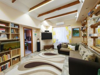 Eladó 116 m²-escsaládi ház XVII. Kerület (Rákoskert) , Pesti út közeli utca: 110'000'000 Ft