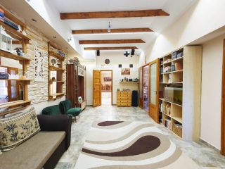 Eladó 116 m²-escsaládi ház XVII. Kerület (Rákoskert) , Pesti út közeli utca: 110'000'000 Ft