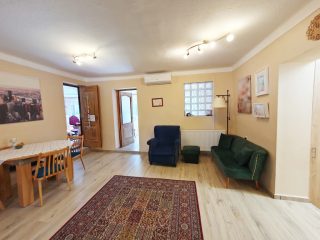 Eladó 116 m²-escsaládi ház XVII. Kerület (Rákoskert) , Pesti út közeli utca: 110'000'000 Ft