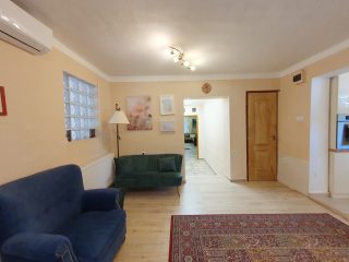 Eladó 116 m²-escsaládi ház XVII. Kerület (Rákoskert) , Pesti út közeli utca: 110'000'000 Ft