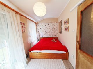 Eladó 116 m²-escsaládi ház XVII. Kerület (Rákoskert) , Pesti út közeli utca: 110'000'000 Ft