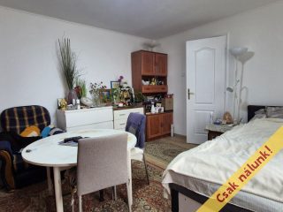 Eladó 46 m²-esházrész XVII. Kerület (Rákoskert) , Pesti utca: 55'000'000 Ft