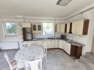 Eladó 220 m²-escsaládi ház XVII. Kerület (Rákoskert) , Rákoskert: 149'900'000 Ft