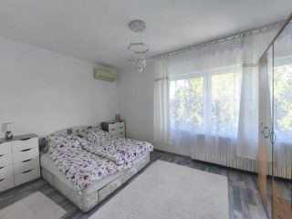 Eladó 220 m²-escsaládi ház XVII. Kerület (Rákoskert) , Rákoskert: 149'900'000 Ft