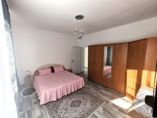 Eladó 220 m²-escsaládi ház XVII. Kerület (Rákoskert) , Rákoskert: 149'900'000 Ft