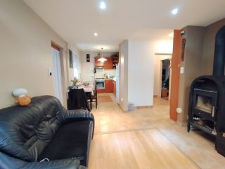 Eladó 175 m²-escsaládi ház XVII. Kerület (Rákoskert) , Rózsaszál utca: 125'000'000 Ft