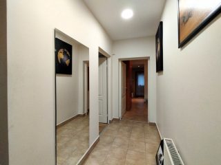 Eladó 175 m²-escsaládi ház XVII. Kerület (Rákoskert) , Rózsaszál utca: 125'000'000 Ft