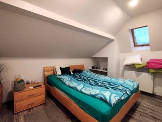 Eladó 175 m²-escsaládi ház XVII. Kerület (Rákoskert) , Rózsaszál utca: 125'000'000 Ft