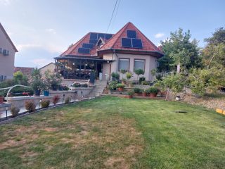 Eladó 141 m²-escsaládi ház XVII. Kerület (Rákoskert) , Sáránd u közeli utca: 199'000'000 Ft