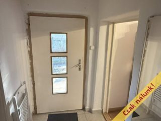 Eladó 40 m²-escsaládi ház XVII. Kerület (Rákoskert) , Szárazhegyen lévő utca: 84'900'000 Ft