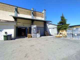 Eladó 1996 m²-esegyéb üzlethelyiség XVII. Kerület (Rákosliget) , Cinkotai utca: 590'000'000 Ft