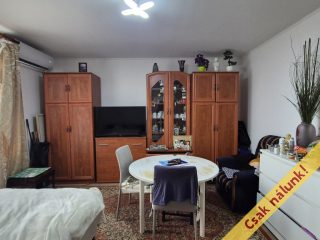 Eladó 46 m²-esházrész XVII. Kerület (Strázsahegy) , Pesti út: 55'000'000 Ft