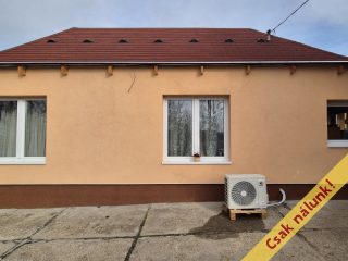 Eladó 46 m²-esházrész XVII. Kerület (Strázsahegy) , Pesti út: 55'000'000 Ft