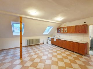 Eladó 123 m²-escsaládi ház XVII. Kerület (Strázsahegy) , Rákoskert Strázsahegy csendes utca: 120'900'000 Ft