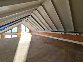 Eladó 290 m²-escsaládi ház XVIII. Kerület (Almáskert) , Alacskai út: 209'000'000 Ft